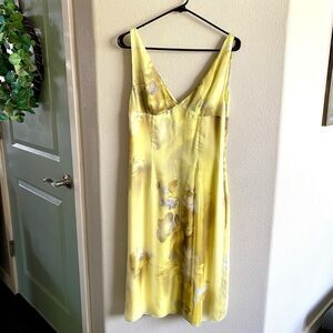 Vintage 90s Luca Luca Daisy Yellow Silk Slip Dress Women’s Size 44 US Size 8